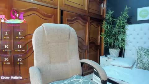 ebony_katterin online show from November 2, 2025, 12:07 pm