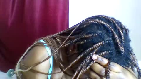 ebony_lattar online show from September 16, 2025, 12:50 pm