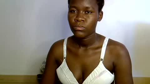Snapshot of ebony_lynne chatting on July 1, 2026, 1:07 am ebony_lynne online show from July 1, 2026, 1:07 am