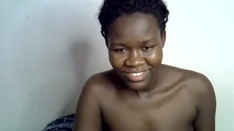 Snapshot of ebony_lynne chatting on July 3, 2026, 9:32 pm ebony_lynne online show from July 3, 2026, 9:32 pm