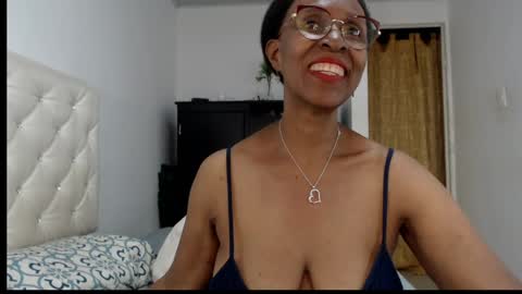 Snapshot of ebony_m1lf chatting on April 17, 2026, 4:59 am judy online show from April 17, 2026, 4:59 am