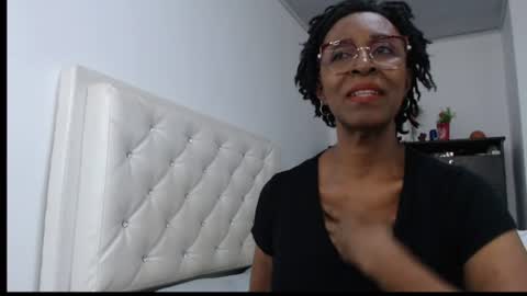 Snapshot of ebony_m1lf chatting on June 19, 2026, 9:51 pm judy online show from June 19, 2026, 9:51 pm