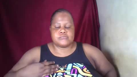 ebony_magixs online show from December 14, 2025, 10:20 am