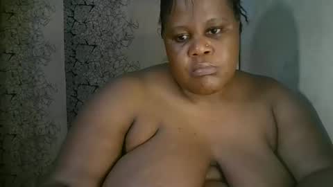 ebony_magixs online show from February 26, 2026, 7:35 pm