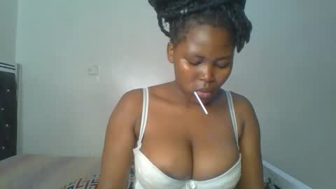 ebony_meeky online show from September 21, 2025, 5:47 pm