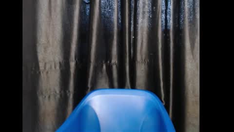 Queen online show from February 1, 2026, 8:13 am