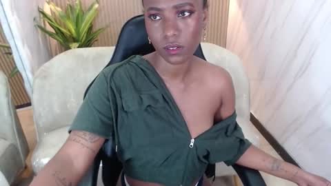 ebony_rose_tf online show from October 3, 2025, 8:28 pm