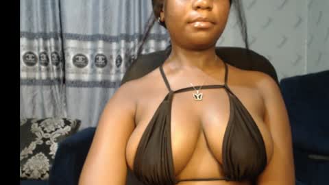 Racheal online show from December 19, 2024, 6:23 pm