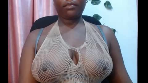 Racheal online show from September 18, 2025, 8:33 pm