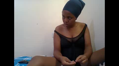 ebony_sluttt online show from February 7, 2026, 7:56 am