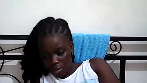 Snapshot of ebony_vellyn20 chatting on February 25, 2026, 7:18 am ebony_vellyn20 online show from February 25, 2026, 7:18 am