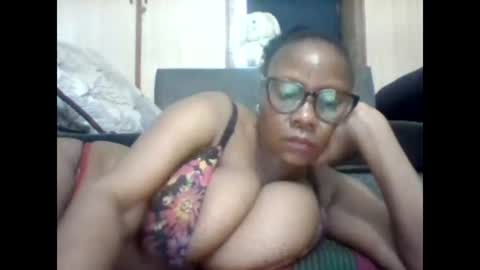 MAMITO online show from December 17, 2024, 7:04 pm