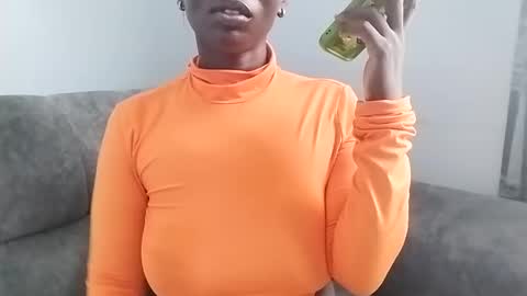 Ebony Melanie online show from March 10, 2025, 11:21 am