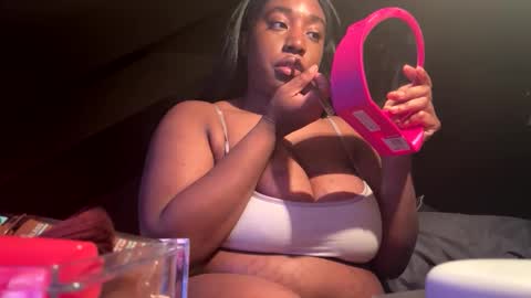 Snapshot of ebonygoddessexy chatting on May 10, 2026, 1:33 am ebonygoddessexy online show from May 10, 2026, 1:33 am