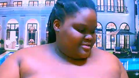 ebonyhotbuns4u2luv online show from September 25, 2025, 7:12 am