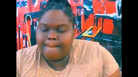 ebonyhotbuns4u2luv online show from November 10, 2025, 7:51 am