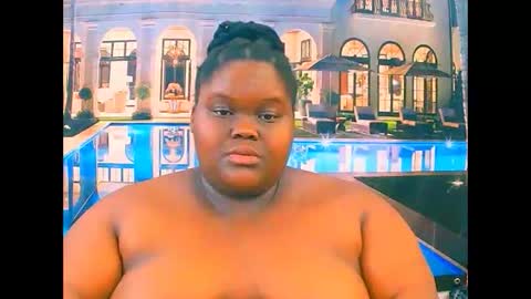 ebonyhotbuns4u2luv online show from November 25, 2025, 7:25 pm