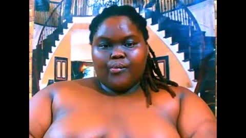 ebonyhotbuns4u2luv online show from January 11, 2026, 10:37 pm