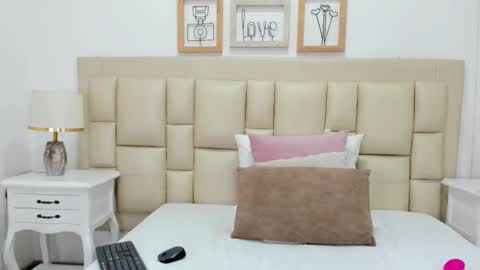 Ludovica online show from October 12, 2025, 3:38 am