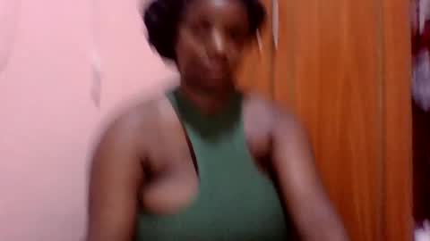 Snapshot of ebonymayahh chatting on July 4, 2026, 7:03 am ebonymayahh online show from July 4, 2026, 7:03 am