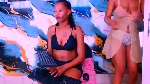 ebonypretty4u online show from September 25, 2025, 8:40 am