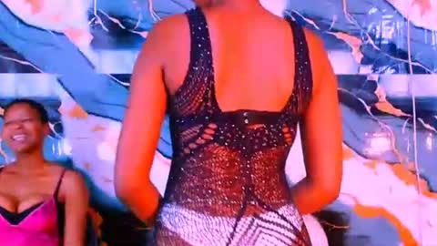 ebonypretty4u online show from November 9, 2025, 5:50 am