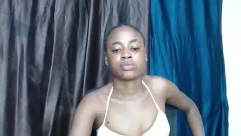 Snapshot of ebonypussy_xx chatting on October 25, 2025, 1:13 am ebonypussy_xx online show from October 25, 2025, 1:13 am