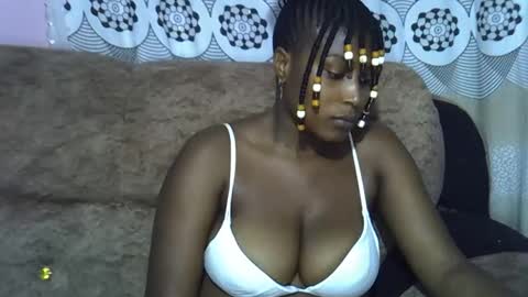 Snapshot of ebonysk chatting on April 18, 2026, 7:58 pm pretty online show from April 18, 2026, 7:58 pm