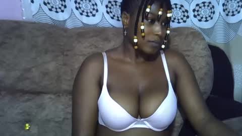 Snapshot of ebonysk chatting on April 21, 2026, 9:28 pm pretty online show from April 21, 2026, 9:28 pm