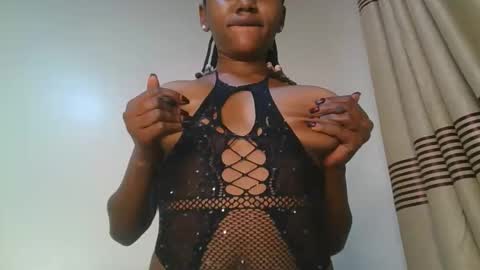 Snapshot of ebonyslut09 chatting on April 23, 2026, 1:18 am ebonyslut09 online show from April 23, 2026, 1:18 am