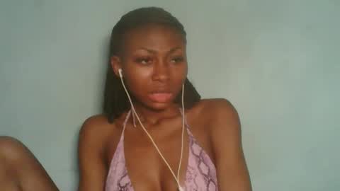 Snapshot of ebonyxxbabe chatting on October 12, 2025, 10:03 am ebonyxxbabe online show from October 12, 2025, 10:03 am