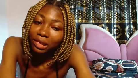 Snapshot of ebonyxxbabe chatting on May 15, 2026, 9:05 am ebonyxxbabe online show from May 15, 2026, 9:05 am
