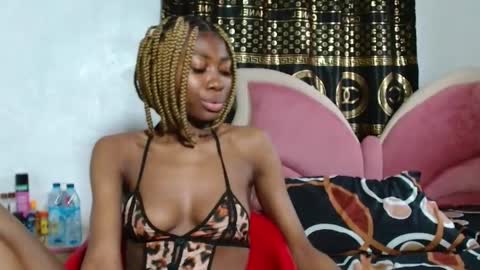 Snapshot of ebonyxxbabe chatting on May 16, 2026, 6:43 am ebonyxxbabe online show from May 16, 2026, 6:43 am