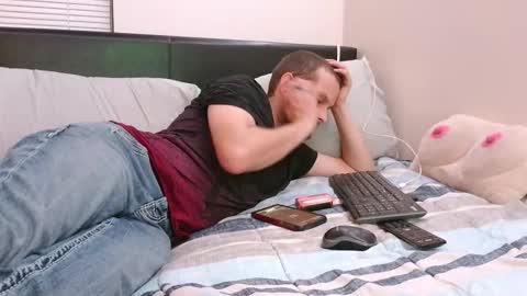 eclipticice94 online show from November 22, 2025, 5:06 am