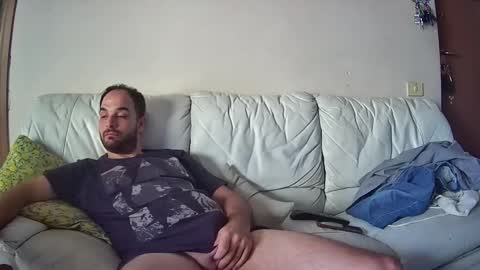 ET87 online show from September 13, 2025, 1:33 pm