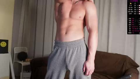 Snapshot of ed_hooligan chatting on October 3, 2025, 3:20 pm ed_hooligan online show from October 3, 2025, 3:20 pm