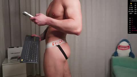 Snapshot of ed_hooligan chatting on February 24, 2026, 3:54 pm ed_hooligan online show from February 24, 2026, 3:54 pm