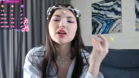 Snapshot of edabayse chatting on December 6, 2024, 2:17 pm Viola online show from December 6, 2024, 2:17 pm