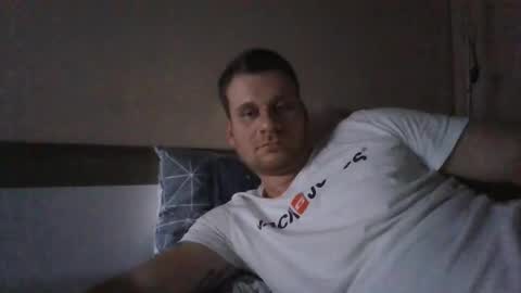 edd402901 online show from May 3, 2026, 3:23 am