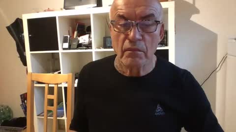 Snapshot of eddelmar chatting on February 4, 2025, 4:29 pm eddelmar online show from February 4, 2025, 4:29 pm