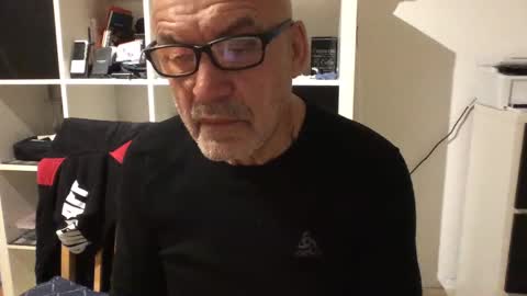 Snapshot of eddelmar chatting on February 9, 2025, 7:52 pm eddelmar online show from February 9, 2025, 7:52 pm