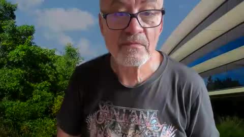 Snapshot of eddelmar chatting on September 30, 2025, 10:31 am eddelmar online show from September 30, 2025, 10:31 am