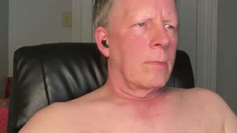 Eddy online show from April 7, 2026, 2:34 am