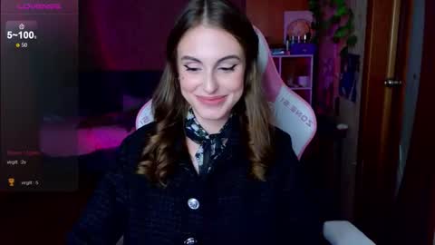 Snapshot of edelinemaher chatting on February 15, 2026, 2:36 pm Edeline online show from February 15, 2026, 2:36 pm