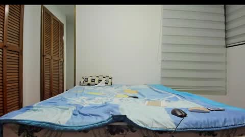 Snapshot of edenbff_ chatting on April 22, 2026, 12:57 am edenbff_ online show from April 22, 2026, 12:57 am