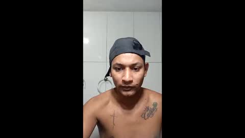 eder875694 online show from April 12, 2026, 9:09 pm