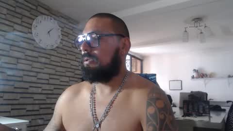 edgarram83 online show from September 11, 2025, 4:07 pm