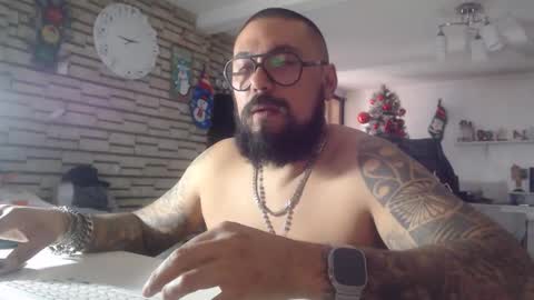 edgarram83 online show from December 13, 2025, 8:47 pm