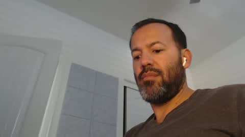 EdgeM online show from January 3, 2025, 10:08 pm