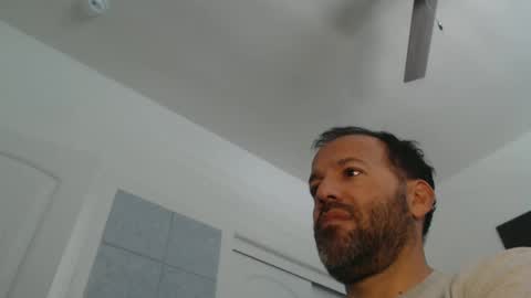 EdgeM online show from February 24, 2025, 7:52 pm